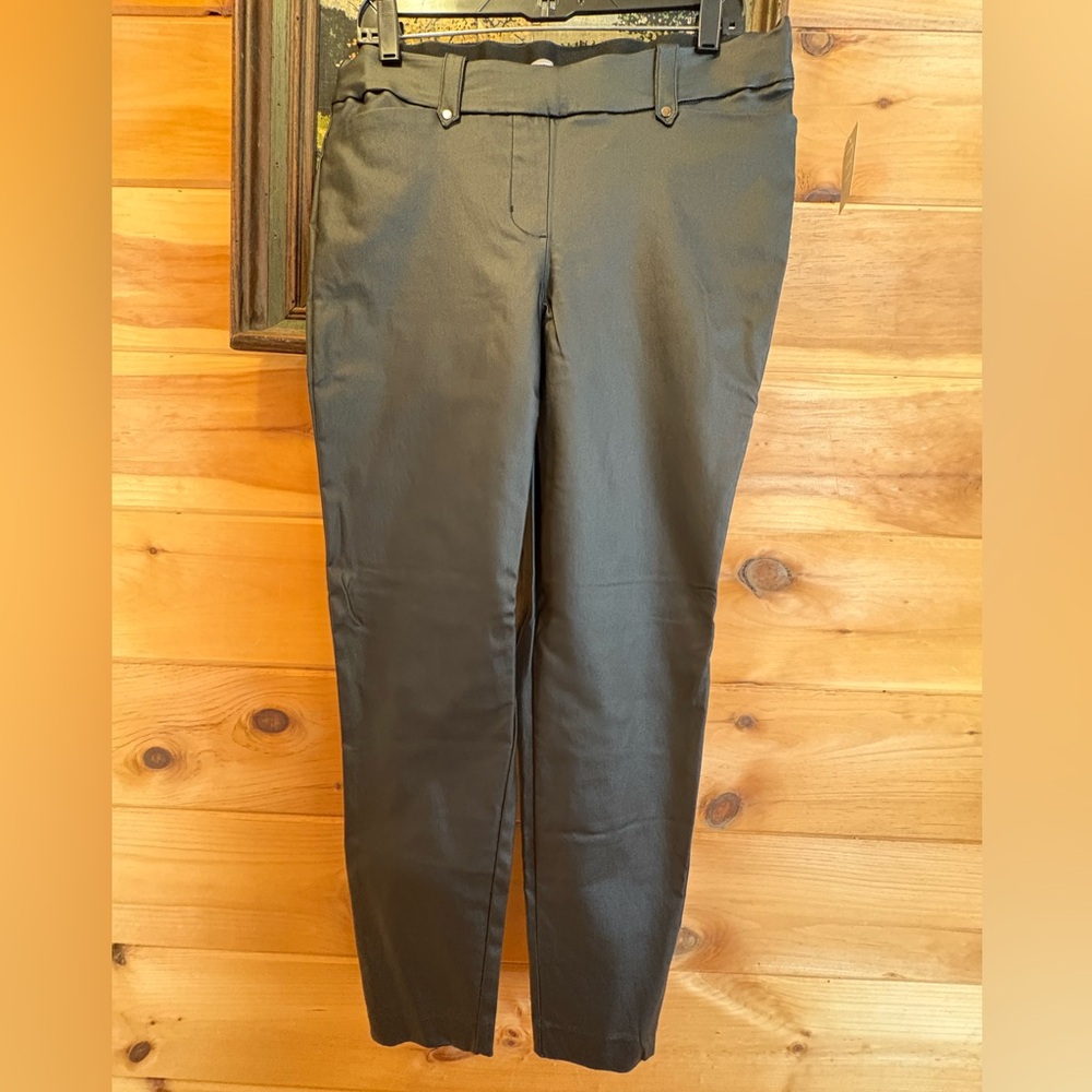Maurices Dark Shinny Black Pull On Pants size Large NWT